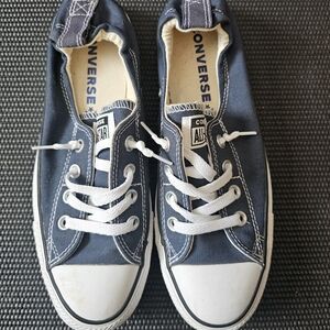 Converse women's slip on 8.5